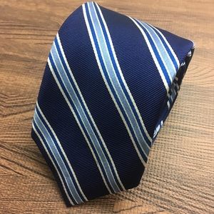 ✨Men’s Robert Talbott Navy Striped Tie